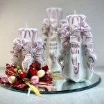 Composizione tris candele nastro bianco riga rosa